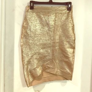 Gold bandage skirt! Very sexy!!!